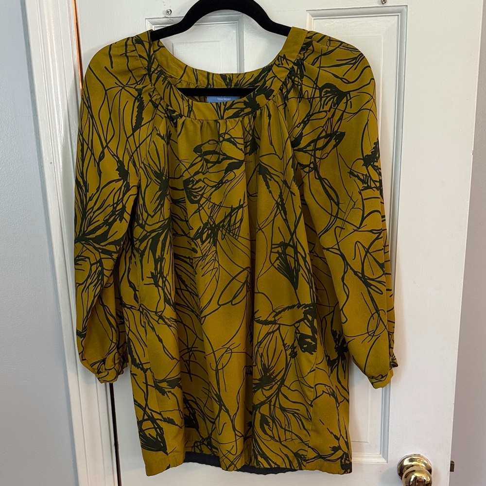 Abstract Simply Vera Wang Mustard Women's Top